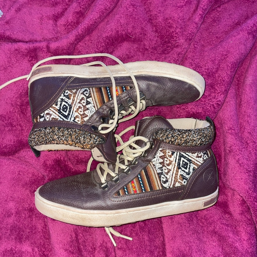 Inkkas Brown leather camping boot